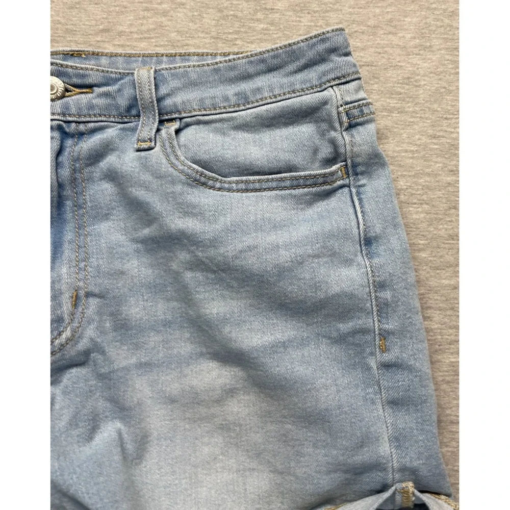 Old Navy Wow Shorts Womens 10 Blue Denim Cotton High Rise Stretch Cuffed Hem